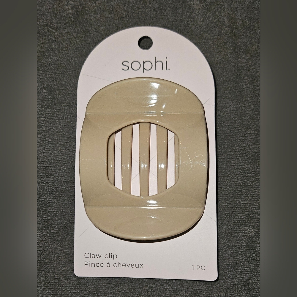 Sophi Flat Beige Hair Claw Clip BNIB